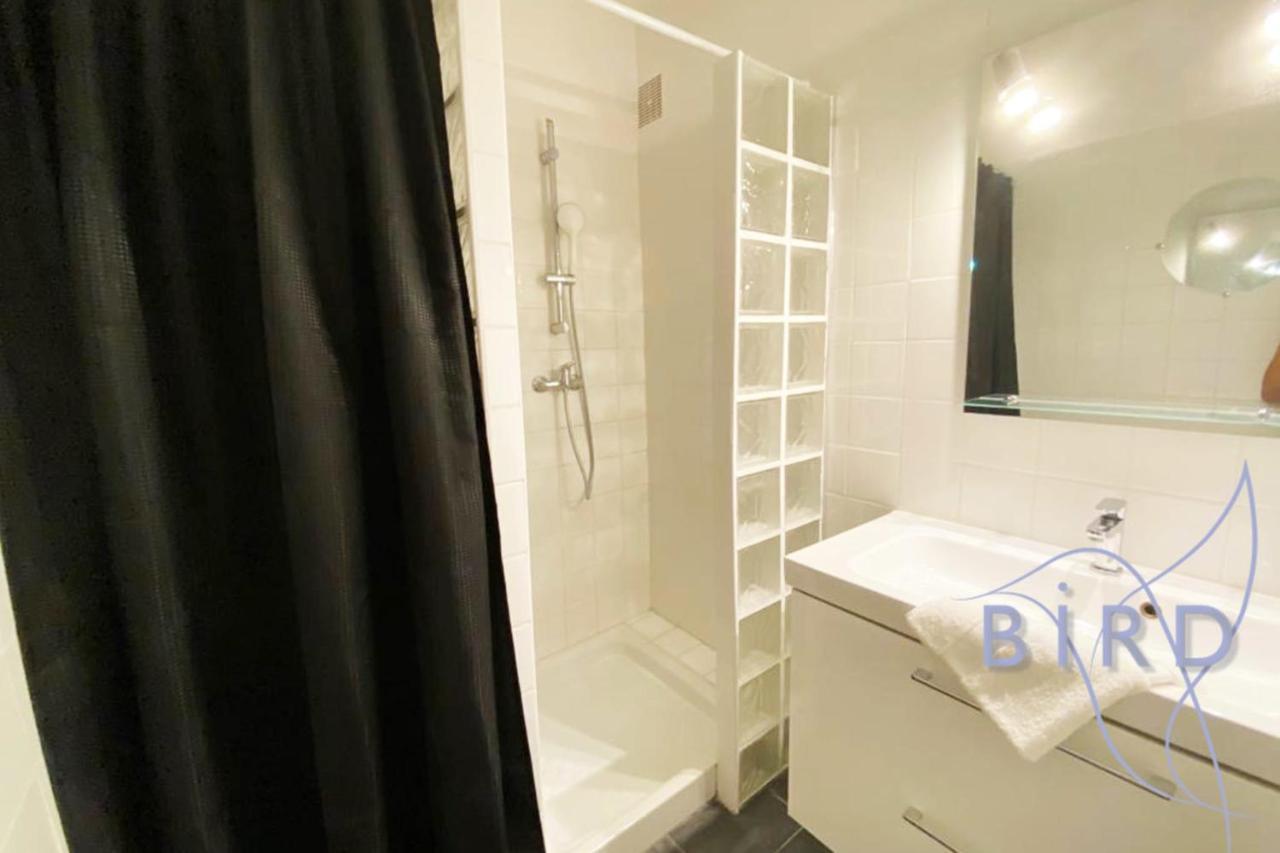 Bright Flat Near To The Beach & Harbor แซ็งต์-โลร็อง-ดู-วาร์ ภายนอก รูปภาพ